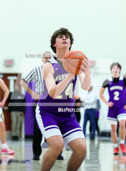 Thumbnail 3 in Warwick vs. Our Lady of Lourdes (Section 9 Class AA Final) photogallery.