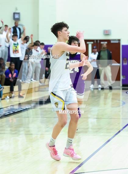 Thumbnail 2 in Warwick vs. Our Lady of Lourdes (Section 9 Class AA Final) photogallery.