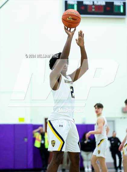 Thumbnail 3 in Warwick vs. Our Lady of Lourdes (Section 9 Class AA Final) photogallery.