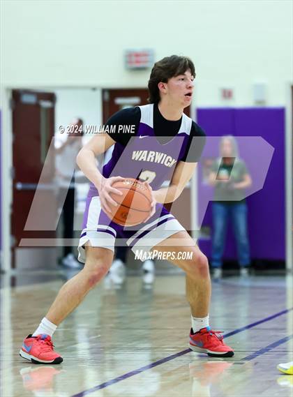 Thumbnail 2 in Warwick vs. Our Lady of Lourdes (Section 9 Class AA Final) photogallery.