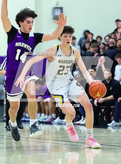 Thumbnail 2 in Warwick vs. Our Lady of Lourdes (Section 9 Class AA Final) photogallery.