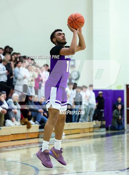 Thumbnail 1 in Warwick vs. Our Lady of Lourdes (Section 9 Class AA Final) photogallery.