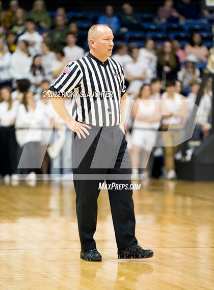 Thumbnail 2 in Bloomington Central Catholic vs. Monticello (IHSA Class 2A Super Sectionals) photogallery.