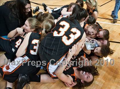 Thumbnail 1 in Lee vs. Pentucket Regional (MIAA D3 Final) photogallery.