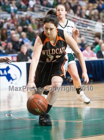 Thumbnail 3 in Lee vs. Pentucket Regional (MIAA D3 Final) photogallery.