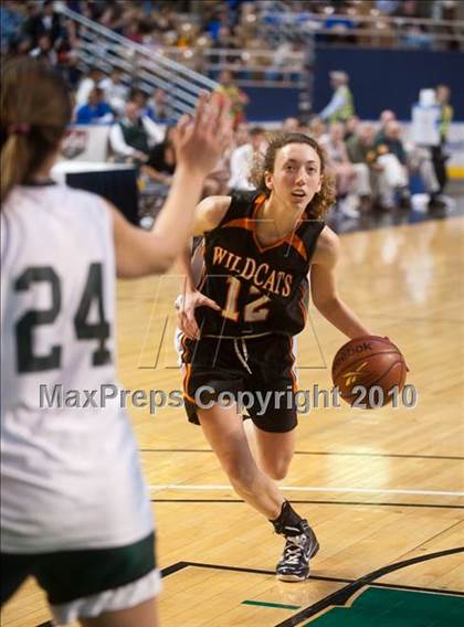 Thumbnail 3 in Lee vs. Pentucket Regional (MIAA D3 Final) photogallery.
