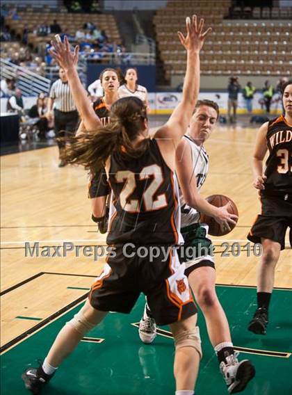 Thumbnail 1 in Lee vs. Pentucket Regional (MIAA D3 Final) photogallery.