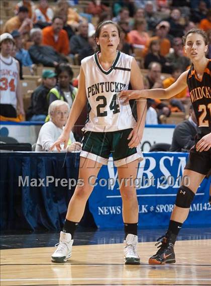 Thumbnail 1 in Lee vs. Pentucket Regional (MIAA D3 Final) photogallery.