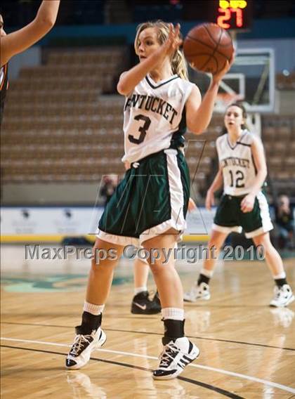 Thumbnail 2 in Lee vs. Pentucket Regional (MIAA D3 Final) photogallery.