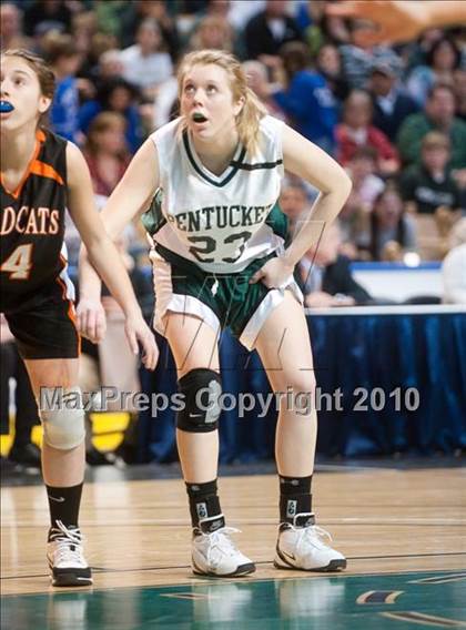 Thumbnail 3 in Lee vs. Pentucket Regional (MIAA D3 Final) photogallery.