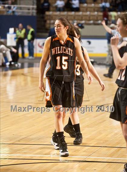 Thumbnail 3 in Lee vs. Pentucket Regional (MIAA D3 Final) photogallery.