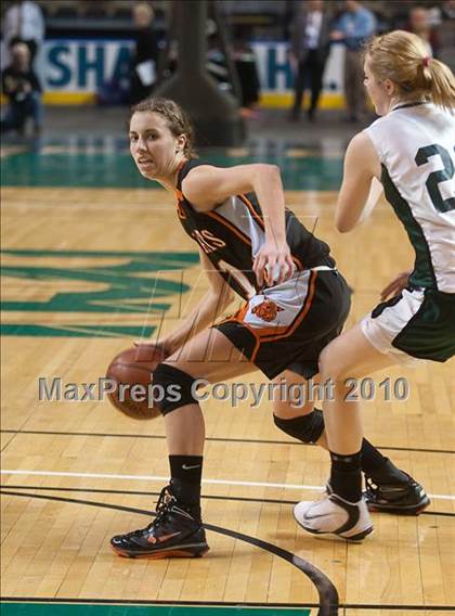 Thumbnail 3 in Lee vs. Pentucket Regional (MIAA D3 Final) photogallery.