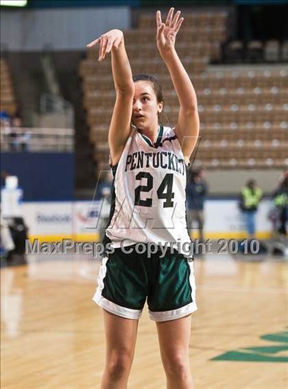 Thumbnail 3 in Lee vs. Pentucket Regional (MIAA D3 Final) photogallery.
