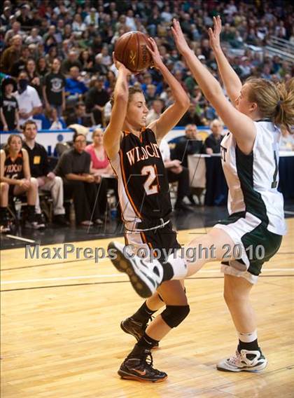 Thumbnail 3 in Lee vs. Pentucket Regional (MIAA D3 Final) photogallery.