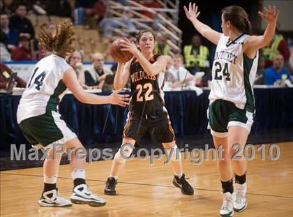 Thumbnail 1 in Lee vs. Pentucket Regional (MIAA D3 Final) photogallery.
