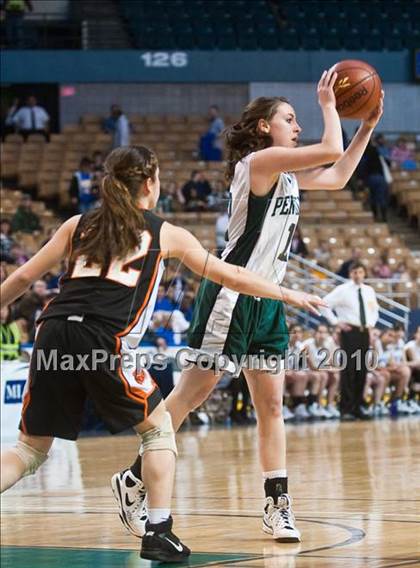 Thumbnail 2 in Lee vs. Pentucket Regional (MIAA D3 Final) photogallery.