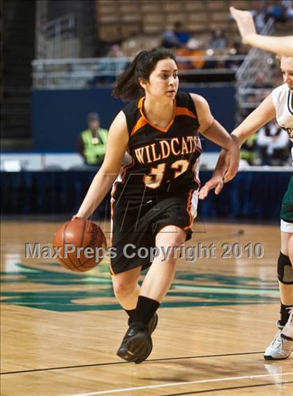 Thumbnail 3 in Lee vs. Pentucket Regional (MIAA D3 Final) photogallery.