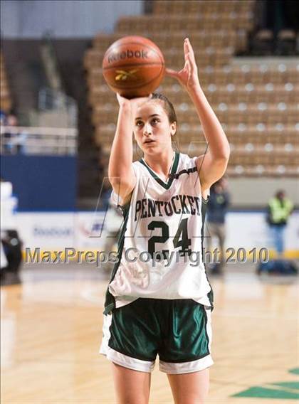 Thumbnail 2 in Lee vs. Pentucket Regional (MIAA D3 Final) photogallery.