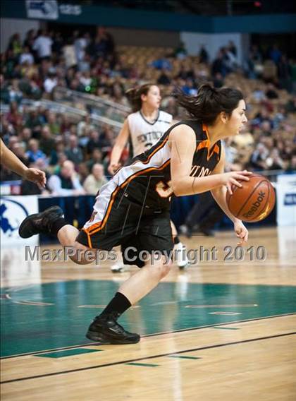 Thumbnail 2 in Lee vs. Pentucket Regional (MIAA D3 Final) photogallery.