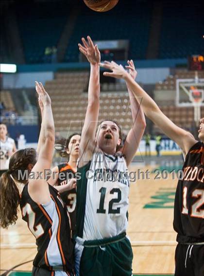 Thumbnail 3 in Lee vs. Pentucket Regional (MIAA D3 Final) photogallery.