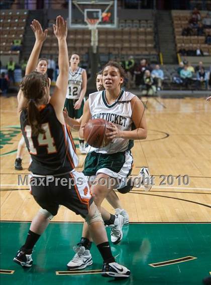 Thumbnail 3 in Lee vs. Pentucket Regional (MIAA D3 Final) photogallery.