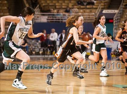 Thumbnail 1 in Lee vs. Pentucket Regional (MIAA D3 Final) photogallery.