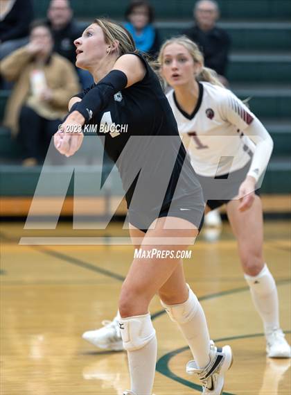 Thumbnail 3 in Clarkston vs. Walled Lake Northern photogallery.
