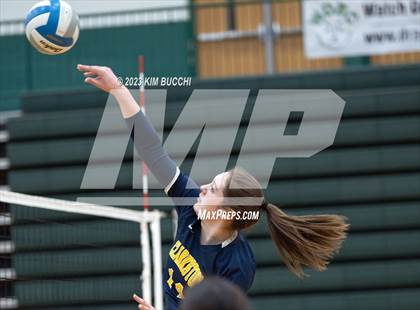 Thumbnail 3 in Clarkston vs. Walled Lake Northern photogallery.