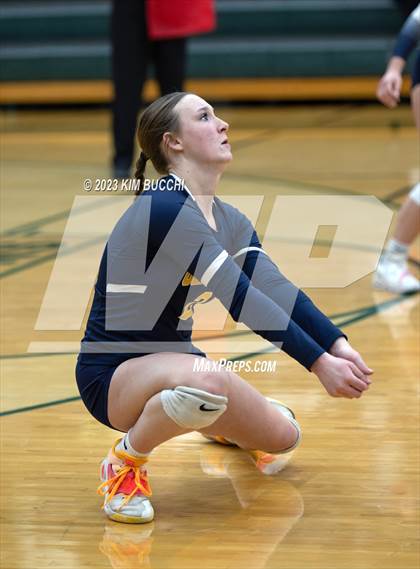 Thumbnail 2 in Clarkston vs. Walled Lake Northern photogallery.