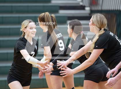 Thumbnail 1 in Clarkston vs. Walled Lake Northern photogallery.