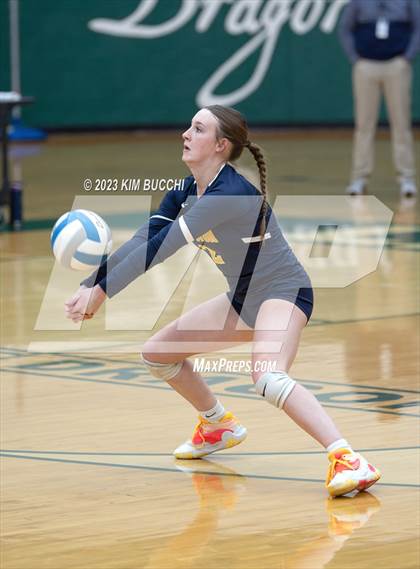 Thumbnail 3 in Clarkston vs. Walled Lake Northern photogallery.