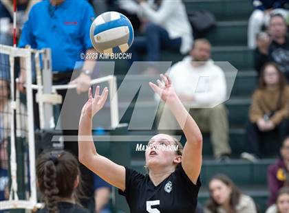 Thumbnail 2 in Clarkston vs. Walled Lake Northern photogallery.