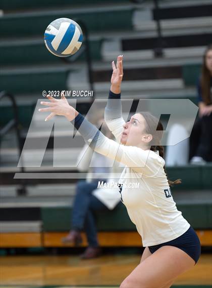 Thumbnail 1 in Clarkston vs. Walled Lake Northern photogallery.
