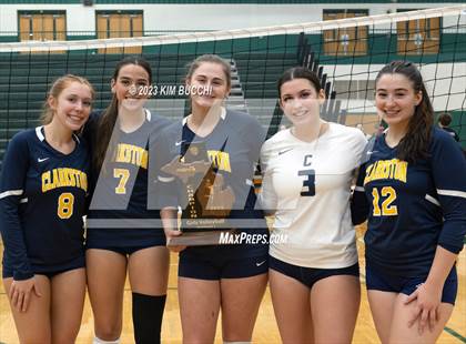 Thumbnail 3 in Clarkston vs. Walled Lake Northern photogallery.