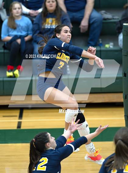 Thumbnail 1 in Clarkston vs. Walled Lake Northern photogallery.