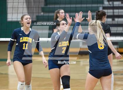 Thumbnail 1 in Clarkston vs. Walled Lake Northern photogallery.