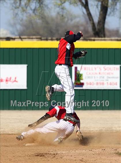 Thumbnail 1 in Creekview vs Marcus photogallery.