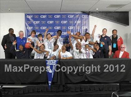Thumbnail 3 in Ripon vs. Modesto Christian (CIF SJS D4 Final) photogallery.