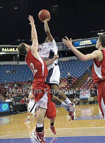 Thumbnail 1 in Ripon vs. Modesto Christian (CIF SJS D4 Final) photogallery.