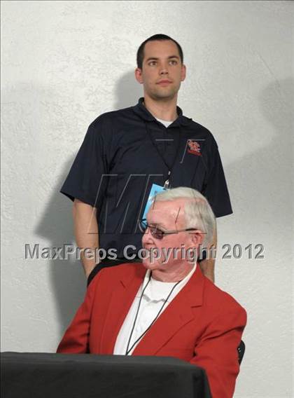 Thumbnail 1 in Ripon vs. Modesto Christian (CIF SJS D4 Final) photogallery.