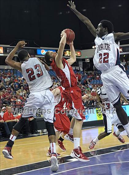 Thumbnail 3 in Ripon vs. Modesto Christian (CIF SJS D4 Final) photogallery.