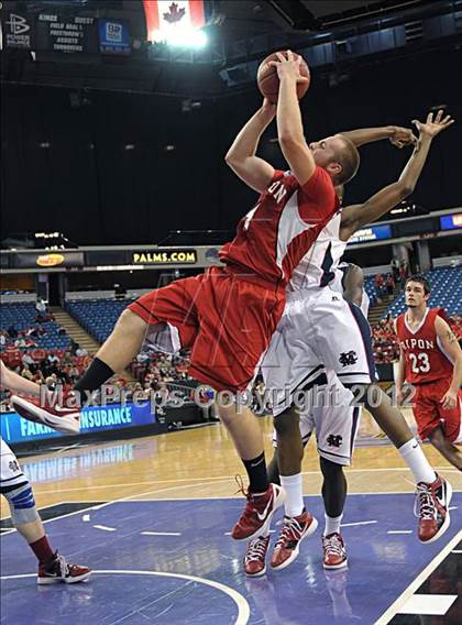 Thumbnail 1 in Ripon vs. Modesto Christian (CIF SJS D4 Final) photogallery.