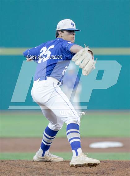 Thumbnail 2 in Lampeter-Strasburg vs. Red Land (PIAA 5A Championship) photogallery.