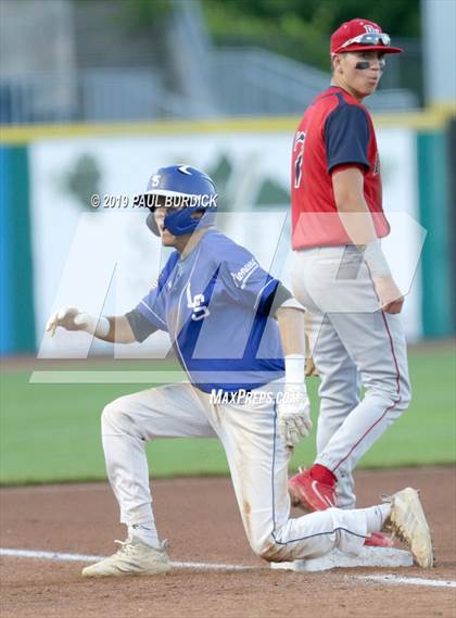 Thumbnail 2 in Lampeter-Strasburg vs. Red Land (PIAA 5A Championship) photogallery.