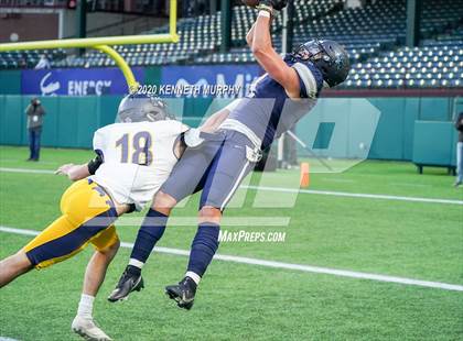 Thumbnail 2 in Highland Park vs Lone Star (UIL 5A Regional) photogallery.