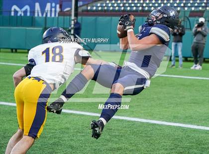 Thumbnail 2 in Highland Park vs Lone Star (UIL 5A Regional) photogallery.