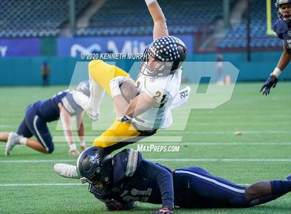 Thumbnail 1 in Highland Park vs Lone Star (UIL 5A Regional) photogallery.