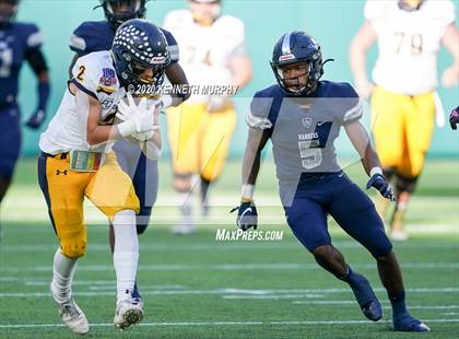 Thumbnail 2 in Highland Park vs Lone Star (UIL 5A Regional) photogallery.