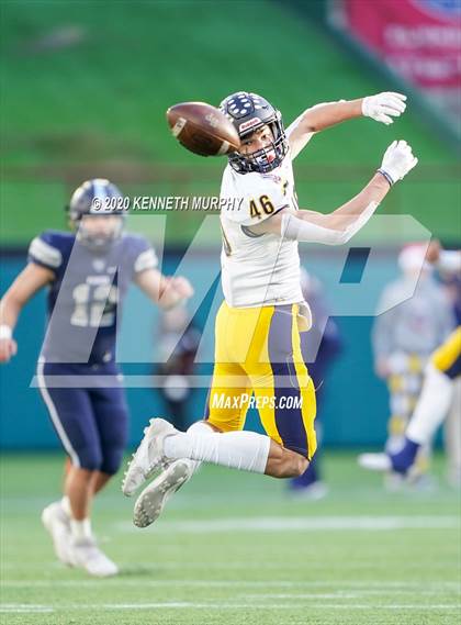 Thumbnail 1 in Highland Park vs Lone Star (UIL 5A Regional) photogallery.