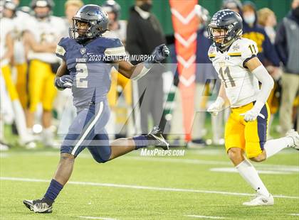 Thumbnail 1 in Highland Park vs Lone Star (UIL 5A Regional) photogallery.